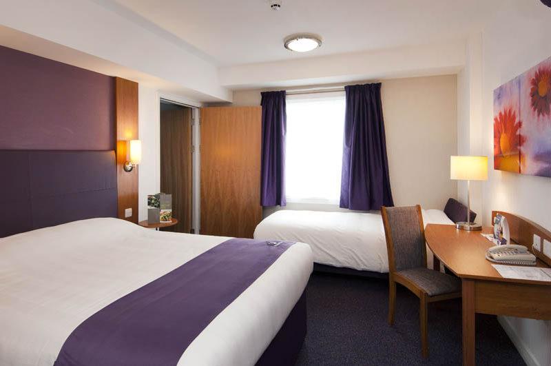 Premier Inn Burnley Zewnętrze zdjęcie